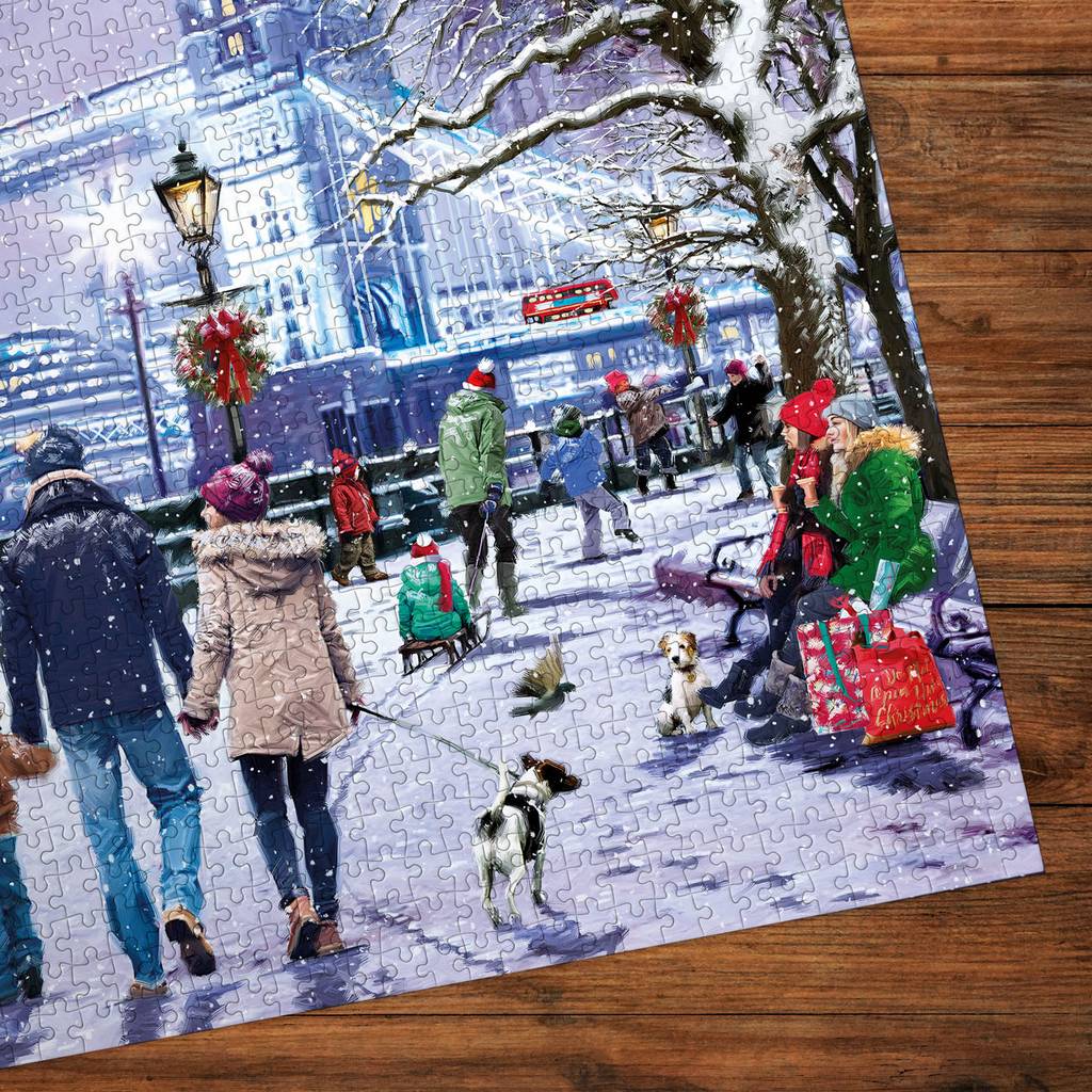Gibsons - Tower Bridge at Christmas - 1000 Piece Jigsaw Puzzle