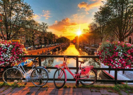 Ravensburger - Bicycles of Amsterdam - 1000 Piece Jigsaw Puzzle