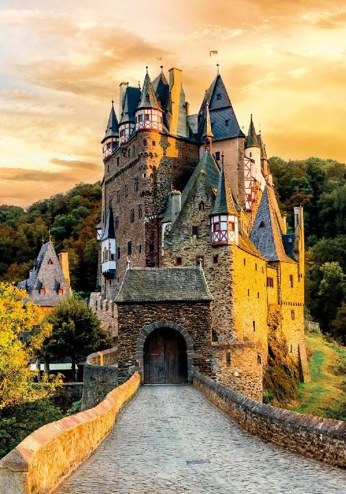 Clementoni - Golden Hour At Eltz Castle - 1000 Piece Jigsaw Puzzle