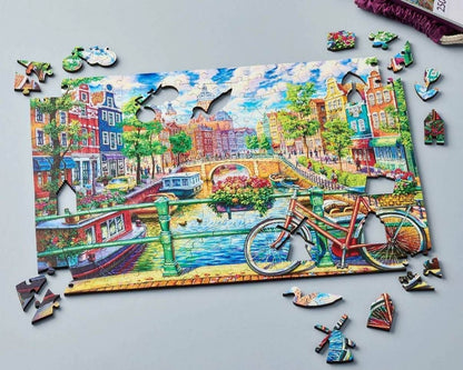 Wentworth - Amsterdam Canal - 250 Piece Wooden Jigsaw Puzzle